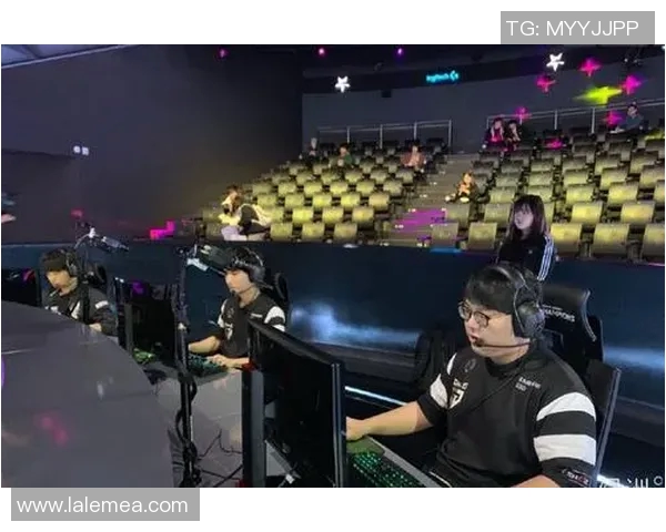 恩德里克的崛起之路：从青涩少年到足球场上的新星传奇